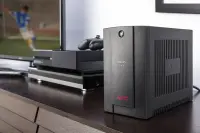 APC Back-UPS 500VA,AVR, IEC outlets – pilt 7