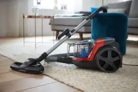Philips | Vacuum cleaner | PowerPro Compact FC9330/09 | Bagless | Power 900 W | Dust capacity 1.5 L | Red – pilt 7