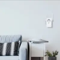 TP-LINK | Extender with AC Passthrough | TL-WA860RE | 10/100 Mbit/s | Ethernet LAN (RJ-45) ports 1 | 802.11n | 2.4GHz | Wi-Fi data rate (max) 300 Mbit/s | Extra socket – pilt 7