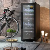 Caso | Smart Wine Cooler | WineExclusive 38 | Energy efficiency class G | Showcase | Free standing | Bottles capacity 38 bottles | Cooling type Compressor technology | Black – pilt 7