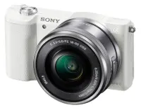 Sony α ILCE-5100 + E PZ 16-50mm MILC (Peeglita vahetatavate objektiividega kaamera) 24,3 MP CMOS 6000 x 4000 pikslit Valge