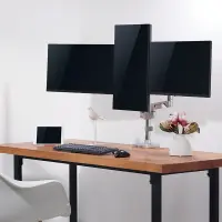 LOGILINK BP0090 Triple monitor mount