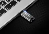 ADATA | USB Flash Drive | UV250 | 32 GB | USB Type-A | Silver – pilt 4