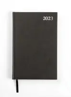 Raamatkalender STANDARD PÄEV A5, must