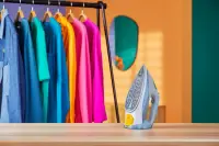 Philips | DST7011/20 | Steam Iron | 2600 W | Water tank capacity 300 ml | Continuous steam 45 g/min | Steam boost performance 220 g/min | Light Blue/Gray