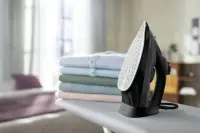 Philips | DST5040/80 | Steam Iron | 2600 W | Water tank capacity 320 ml | Continuous steam 45 g/min | Steam boost performance 200 g/min