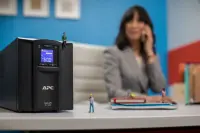 Schneider Electric APC Smart-UPS C | SMC1500IC | 1500 VA | 900 W – pilt 14