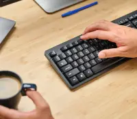 Trust Ody II klaviatuur Kontor Raadioside QWERTY Ameerika inglise keel Must – pilt 11