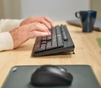 Trust Ody II klaviatuur Kontor Raadioside QWERTY Ameerika inglise keel Must – pilt 21