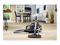 Philips | Vacuum Cleaner | FC9747/09 PowerPro Expert | Bagless | Power 900 W | Dust capacity 2 L | Black