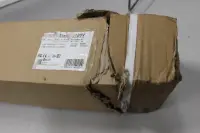 Elite Screens | Spectrum Series | Electric120V | Diagonal 120 " | 4:3 | Viewable screen width (W) 244 cm | White | DAMAGED PACKAGING, DENT ON SIDE, DAMAGED PAINT