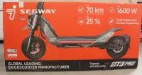 SALE OUT. Ninebot by Segway Kickscooter ZT3 Pro E, Black | Segway Ninebot Kickscooter ZT3 Pro E | 1600 W | 25 km/h | 11 " | 24 month(s) | Black | DAMAGED PACKAGING, SCRATCHED, DIRTY, MOUNTING MARKS