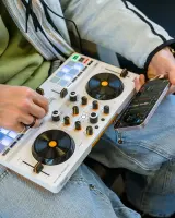 Hercules | Djcontrol Mix Ultra WW | Speakers | Bluetooth – pilt 22