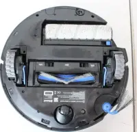 SALE OUT. Ecovacs DEEBOT X11 OMNICYCLONE EU Vacuum & mop, Wet&Dry,with new bagless All-in-One OmniCyclone station, Black (with brown shimmer | Ecovacs Robot Vacuum Cleaner with New Bagless All-in-One OmniCyclone Station | DEEBOT X11 OMNICYCLONE EU | Wet&Dry | 6400 mAh | 19500 Pa | Black | DAMAGED PACKAGING, ITEM USED, SCRATCHED AND DIRTY – pilt 16
