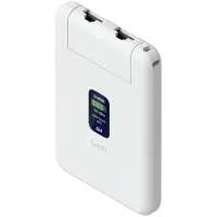 Ubiquiti UTR UniFi Travel Router ultra-slim travel router that instantly extends your UniFi Network wherever you are, bringing secure, familiar connectivity to remote locations – pilt 2