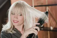 Rowenta | Styling Hair Brush | CF9620 | Temperature (max) 80 °C | Number of heating levels 3 | Black/Gold Rose – pilt 3