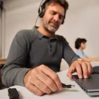 HP Poly Mission 825 USB Wired Headset – pilt 7