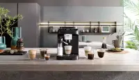 Delonghi Coffee maker | Magnifica Evo | Pump pressure 15 bar | Built-in milk frother | Automatic | 1450 W | Black – pilt 8