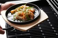 Barbecook | Cast Iron Grill Pan with Bamboo Trivet (per 2 pcs) | BC-ACC-7420