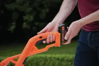 BLACK & DECKER Lawnmower - trimmer ST182320-QW, 18V, 1x2.0 Ah | Cordless – pilt 6