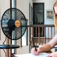 Cecotec EnergySilence 600 WoodDesk | Desktop Fan | Table Fan | 40 W | Diameter 30 cm | Number of speeds 3 | Oscillation | Beige/Black – pilt 4