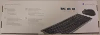 SALE OUT. Dell Keyboard and Mouse KM7120W Wireless US/LT | SALE OUT. Dell Pro Plus KM7120W | Keyboard and Mouse Set | Wireless | Mouse included | Bluetooth | Wireless connection | Lithuanian | Titan Gray | DEMO, UNPACKED BATTERIES – pilt 3