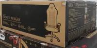 SALE OUT. | Razer Iskur V2 X NewGen | Gaming Chair | Black/Green | DAMAGED ITEM AND PACKAGING. ITEM SCRATCHED, DIRTY. MISSING: GLOVES | 36 month(s) – pilt 7