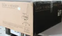 SALE OUT. | Razer Iskur V2 X NewGen | Gaming Chair | Black/Green | DAMAGED PACKAGING, ITEM SCRATCHED, DIRTY PARTS | 36 month(s)
