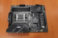 SALE OUT. | MSI MAG X670E TOMAHAWK WIFI | Processor family AMD | Processor socket AM5 | DDR5 | Number of SATA connectors 4 | USED, REFURBISHED, WITHOUT ACCESSORIES AND ORIGINAL PACKAGING, ONLY BACK PANEL INCLUDED