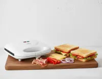 TITANUM SANDWICH MAKER 700W PANINI – pilt 3