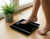 ESPERANZA DIGITAL FAT SCALE SAMBA BLACK