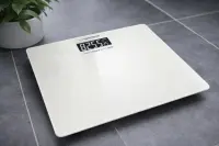 ESPERANZA BATHROOM SCALE AEROBIC WHITE – pilt 4
