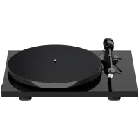 Pro-Ject E1 BT (AT3600L) - High Gloss Black UNI