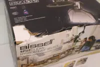 SALE OUT. Bissell SpotClean HydroSteam Select | Bissell Portable Carpet and Upholstery Cleaner | SpotClean HydroSteam Select | Corded operating | Washing function | 1000 W | Black | 24 month(s) | DAMAGED PACKAGING