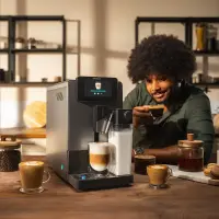 Cecotec Coffee machine | Cremmaet Latte Touch | Pump pressure 19 bar | Built-in milk frother | Super-automatic | Black | 1500 W – pilt 5