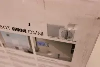 SALE OUT. | Ecovacs Window Cleaning Robot | WINBOT W2S OMNI | Corded | 8000 Pa | White | DAMAGED PACKAGING AND PAINT, MISSING CLEANING BOTTLE. ITEM AND PARTS ARE SCRATCHED, DIRTY – pilt 9
