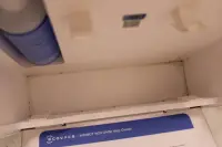 SALE OUT. | Ecovacs Window Cleaning Robot | WINBOT W2S OMNI | Corded | 8000 Pa | White | DAMAGED PACKAGING AND PAINT, MISSING CLEANING BOTTLE. ITEM AND PARTS ARE SCRATCHED, DIRTY – pilt 13