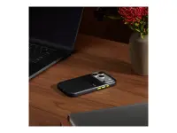 Apple iPhone 17 Pro Rugged Case with MagSafe and Camera Control – Everest Black | Apple – pilt 3