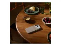 Apple iPhone 17 Pro Max Rugged Case with MagSafe and Camera Control – Alpine Gray | Apple – pilt 2