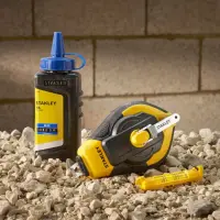 Stanley STHT47312-0 30M 3:1 Comfort Grip Reel Kit With Blue Chalk and Line Level