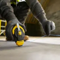 Stanley STHT47312-0 30M 3:1 Comfort Grip Reel Kit With Blue Chalk and Line Level – pilt 8