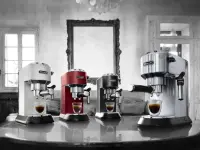 Delonghi | Dedica Pump Espresso | EC685.BK | Pump pressure 15 bar | Built-in milk frother | Semi-automatic | 1300 W | Black/Stainless Steel – pilt 12