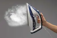 Gorenje | Steam Iron | SIH2600BLC | Steam Iron | 2600 W | Water tank capacity 350 ml | Continuous steam 30 g/min | Steam boost performance 95 g/min | Blue/White