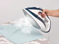 Gorenje | Steam Iron | SIH2600BLC | Steam Iron | 2600 W | Water tank capacity 350 ml | Continuous steam 30 g/min | Steam boost performance 95 g/min | Blue/White – pilt 14