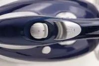 Gorenje | Steam Iron | SIH2600BLC | Steam Iron | 2600 W | Water tank capacity 350 ml | Continuous steam 30 g/min | Steam boost performance 95 g/min | Blue/White – pilt 22