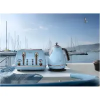 Delonghi | Kettle | KBOV 2001.AZ | Standard | 2000 W | 1.7 L | Stainless steel | 360° rotational base | Azure