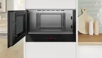 Bosch | Microwave Oven | BFL7221B1 | Built-in | 900 W | 21 L | Black – pilt 2