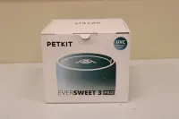 SALE OUT. Petkit Eversweet 3 Pro Drinking Fountain, UVC Wireless Pump, White | PETKIT | Smart Pet Drinking Fountain | Eversweet 3 Pro  (UVC) | Capacity 1.35 L | Filtering | Material Stainless Steel | White | DAMAGED PACKAGING AND BODY | 24 month(s) – pilt 2