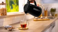 Bosch Kettle | TWK1M123 | Electric | 2400 W | 1.7 L | Plastic | 360° rotational base | Black – pilt 6