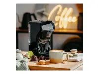 Camry | Multi-capsule espresso machine | CR 4414bb | Pump pressure 19 bar | Capsule | 1450 W | Black